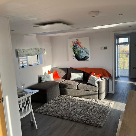 Seas The Day - Self Catering Lodge North Uist Paible Esterno foto