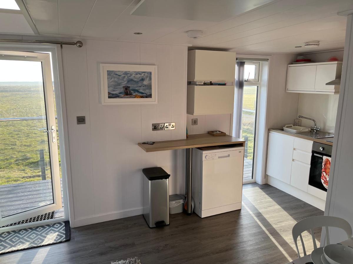 Seas The Day - Self Catering Lodge North Uist Paible Esterno foto